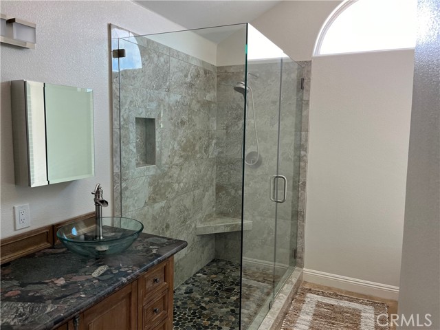 Detail Gallery Image 15 of 37 For 703 S Morningstar Dr, Anaheim,  CA 92808 - 3 Beds | 2/1 Baths