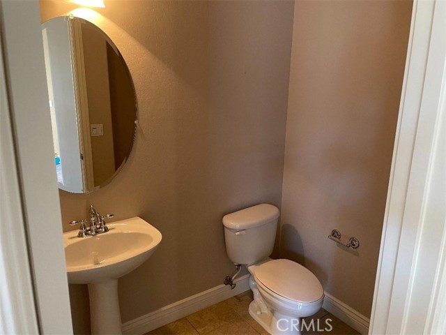5307 Rose Arbor Lane, Bakersfield CA: https://media.crmls.org/medias/eaeaf67c-11d4-44d0-bbb8-4c3777ea5ffa.jpg