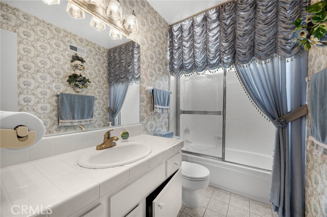 Detail Gallery Image 21 of 33 For 1516 Mesa Verde, Fullerton,  CA 92833 - 4 Beds | 2 Baths