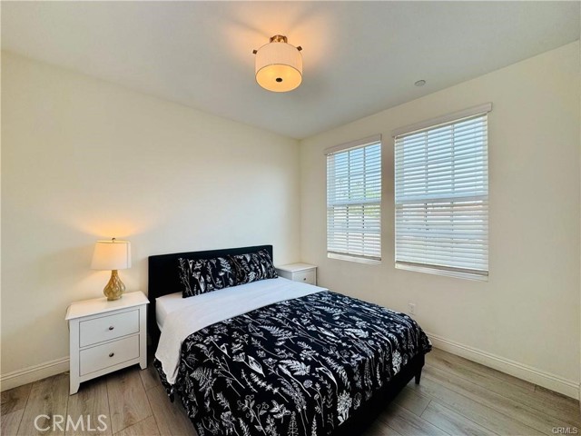 118 N Allen Ave, Pasadena CA: https://media.crmls.org/medias/eaeba66f-9b4b-4f7e-9110-fb2b9126e579.jpg