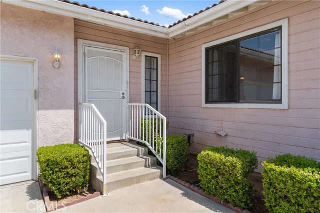 Detail Gallery Image 2 of 28 For 2258 Gregory Ave, Palmdale,  CA 93550 - 3 Beds | 2 Baths