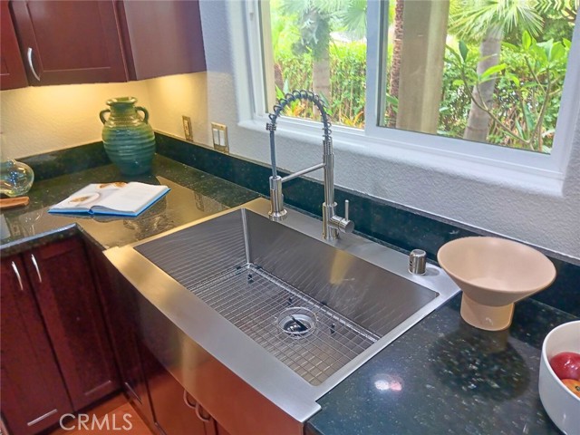 Detail Gallery Image 22 of 64 For 210 N Stage Coach Ln, Fallbrook,  CA 92028 - 3 Beds | 3/1 Baths