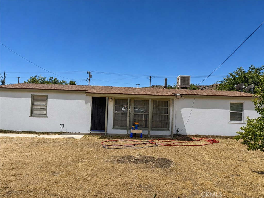 1118 W P14 Avenue W