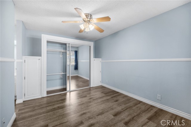Detail Gallery Image 10 of 19 For 7025 Glade Ave #11,  Canoga Park,  CA 91303 - 2 Beds | 2 Baths