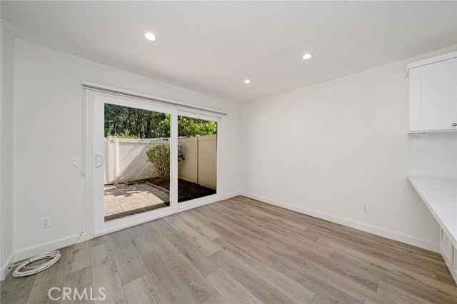 Detail Gallery Image 6 of 33 For 2440 Applewood, Fullerton,  CA 92833 - 3 Beds | 2/1 Baths