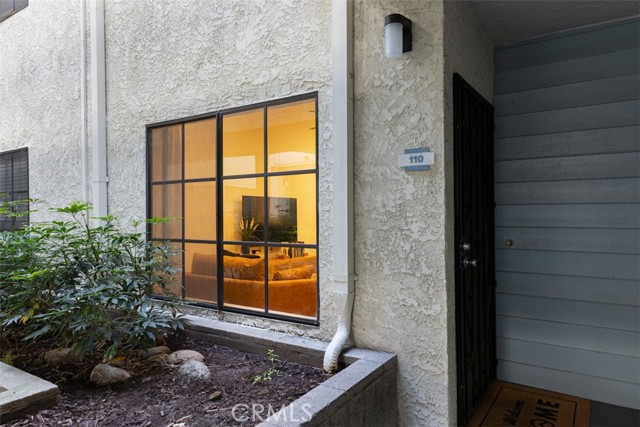 Detail Gallery Image 5 of 21 For 720 W 4th #110,  Long Beach,  CA 90802 - 1 Beds | 2 Baths