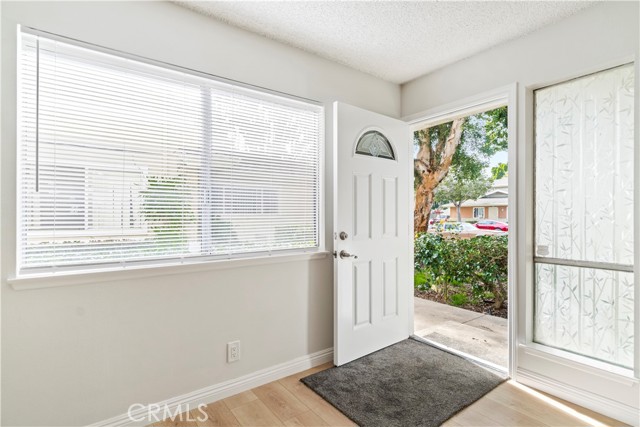 Detail Gallery Image 1 of 1 For 2610 Anchor Ave, Port Hueneme,  CA 93041 - 2 Beds | 1 Baths