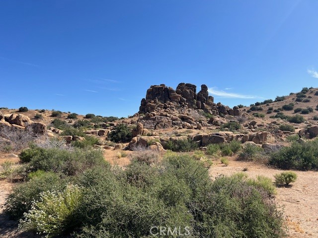 Detail Gallery Image 36 of 37 For 3208 Ox Yoke, Pioneertown,  CA 92268 - 2 Beds | 2 Baths