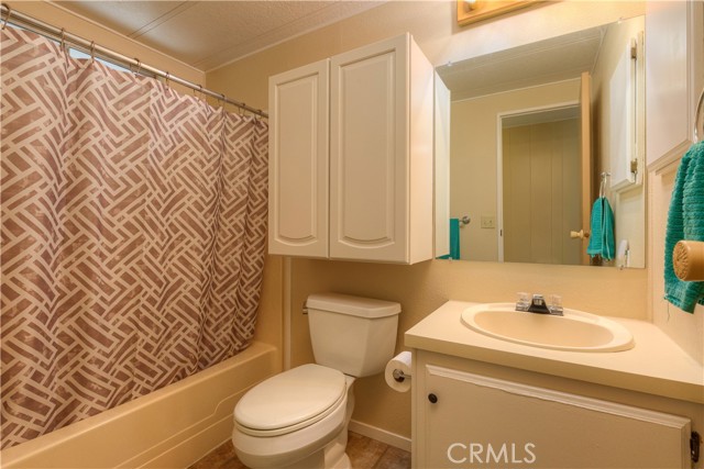 Detail Gallery Image 15 of 31 For 307 Silver Hawk Pkwy, Oroville,  CA 95966 - 2 Beds | 2/1 Baths