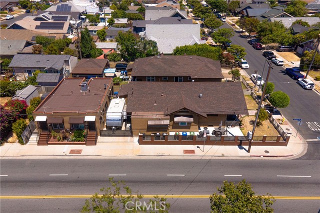 2289 W 29th Place, Los Angeles CA: https://media.crmls.org/medias/eaf25c26-1fbf-4f1a-84fa-40c0152710e7.jpg