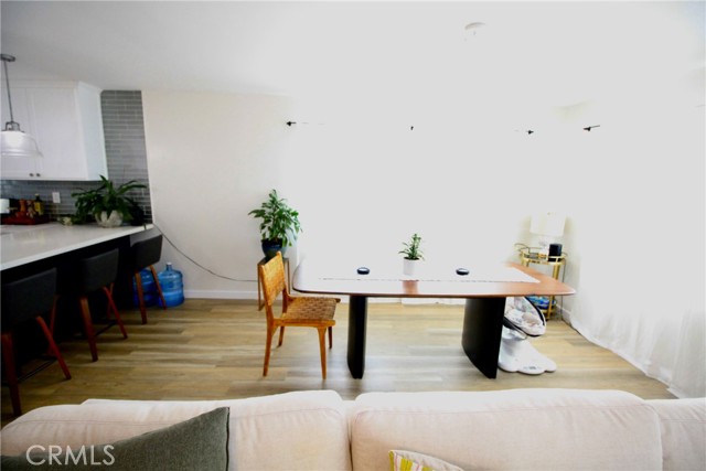 Detail Gallery Image 9 of 41 For 3305 W Thornton Ave, Anaheim,  CA 92804 - 3 Beds | 2 Baths