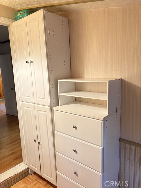 Detail Gallery Image 35 of 57 For 743 Woodland Rd, Crestline,  CA 92325 - 3 Beds | 2/1 Baths