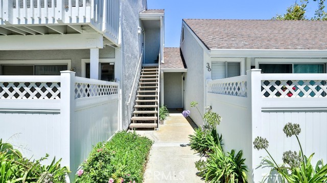 37 Terrace Circle, Laguna Niguel CA: https://media.crmls.org/medias/eaf2d49f-bdc5-49c6-82b4-c10e53b3712b.jpg