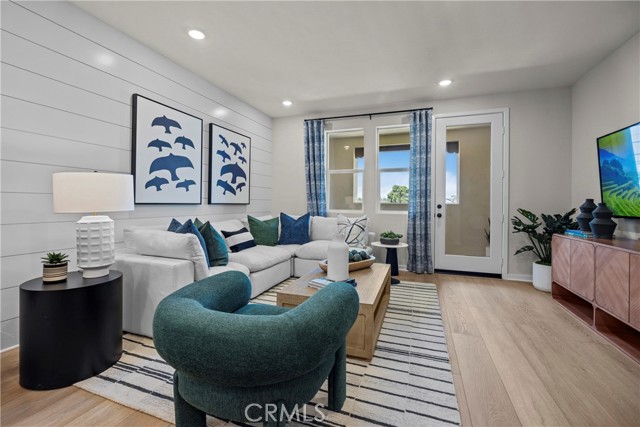 Detail Gallery Image 7 of 19 For 1936 W Sycamore Dr, Compton,  CA 90220 - 3 Beds | 3/1 Baths