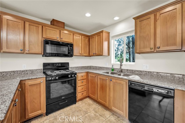 Detail Gallery Image 6 of 32 For 20967 Saint Stephens Ave, Middletown,  CA 95461 - 3 Beds | 2 Baths