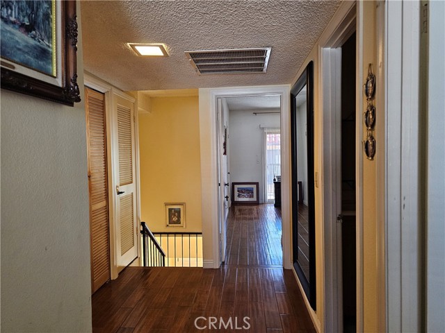 Detail Gallery Image 33 of 69 For 1711 Grismer Ave #52,  Burbank,  CA 91504 - 3 Beds | 3 Baths