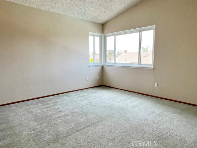 25699 Vista Famoso Drive, Moreno Valley CA: https://media.crmls.org/medias/eaf44422-480f-4626-8f65-940a104aac41.jpg