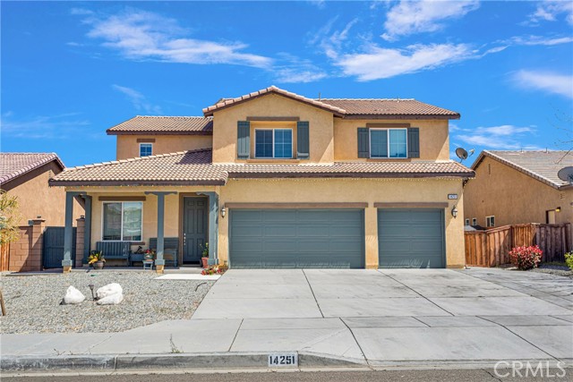 Detail Gallery Image 1 of 14 For 14251 Tierra Del Sur St, Adelanto,  CA 92301 - 5 Beds | 3 Baths