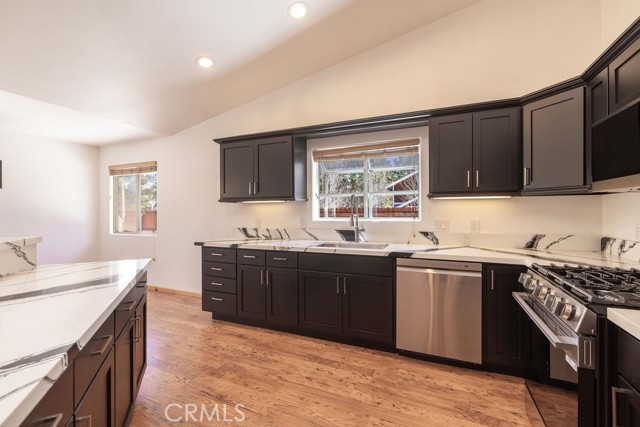 Detail Gallery Image 29 of 49 For 457 E Mountain View, Big Bear City,  CA 92314 - 3 Beds | 2 Baths