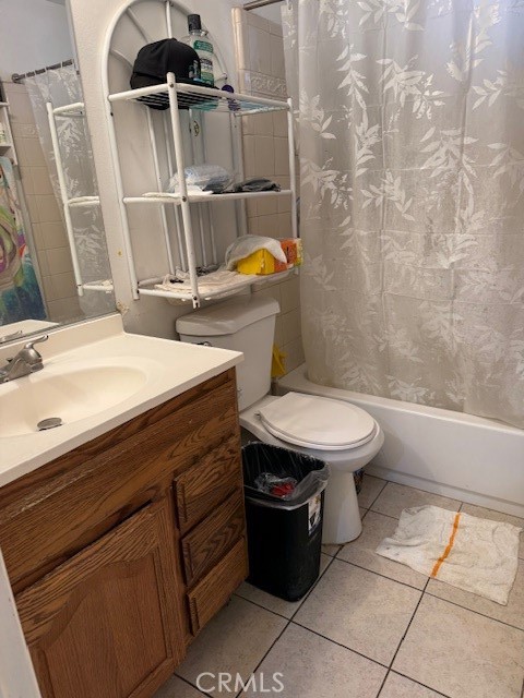 Detail Gallery Image 13 of 21 For 12112 Hoyt St, Sylmar,  CA 91342 - 4 Beds | 3 Baths