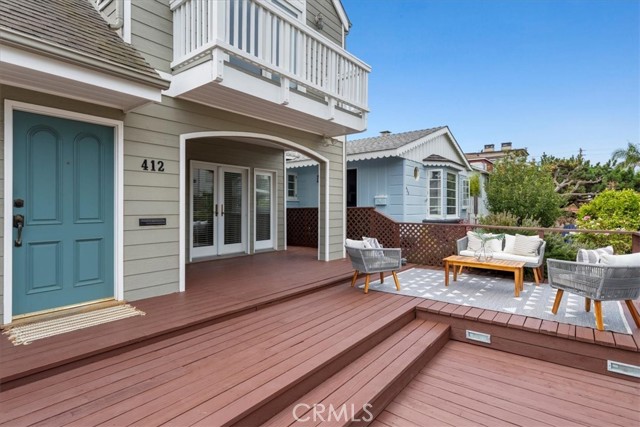 412 5th Street, Manhattan Beach, California 90266, 3 Bedrooms Bedrooms, ,3 BathroomsBathrooms,Residential,Sold,5th,SB23147369