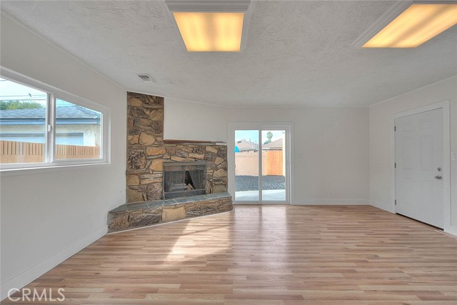 Detail Gallery Image 31 of 74 For 547 W 106th, Los Angeles,  CA 90044 - 3 Beds | 2 Baths