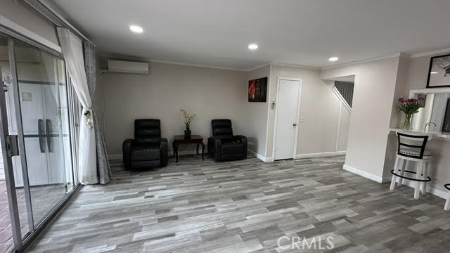 https://media.crmls.org/medias/eaf8ac8d-4a3e-4763-8ec7-dd58fb313964.jpg?preset=X-Large