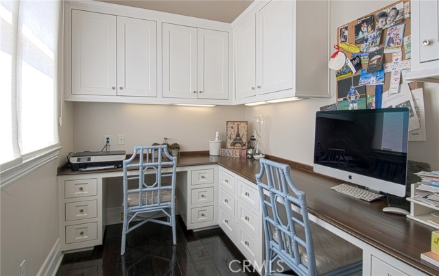 Detail Gallery Image 39 of 41 For 211 S Grand, West Covina,  CA 91791 - 4 Beds | 3/1 Baths
