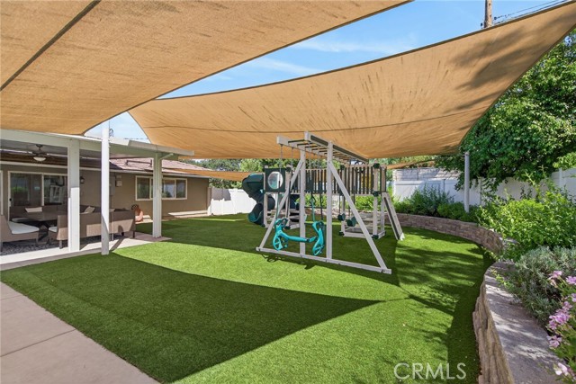 Detail Gallery Image 33 of 46 For 1986 Wetherly Way, Riverside,  CA 92506 - 4 Beds | 3 Baths