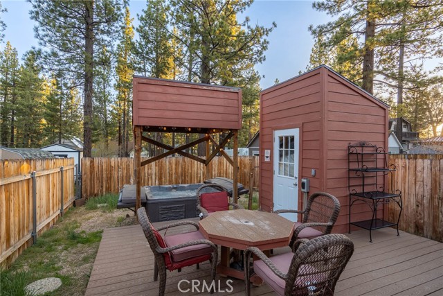 Detail Gallery Image 32 of 34 For 211 W Sherwood Bld, Big Bear City,  CA 92314 - 3 Beds | 2 Baths