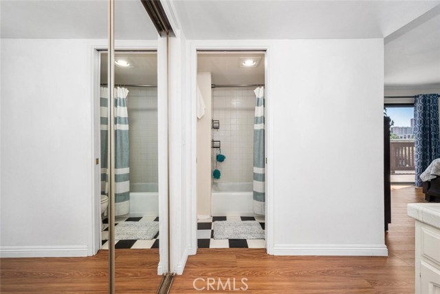 Detail Gallery Image 18 of 38 For 1425 E 2nd St #301,  Long Beach,  CA 90802 - 3 Beds | 2 Baths