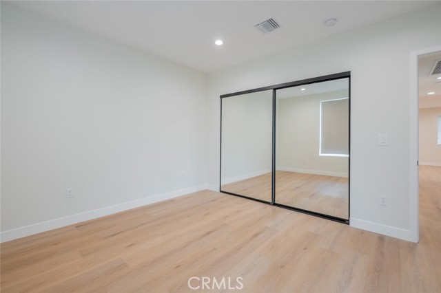 10218 Fernglen, Tujunga CA: https://media.crmls.org/medias/eafb7910-b1a2-49c2-9bd1-e536d6fa15dd.jpg