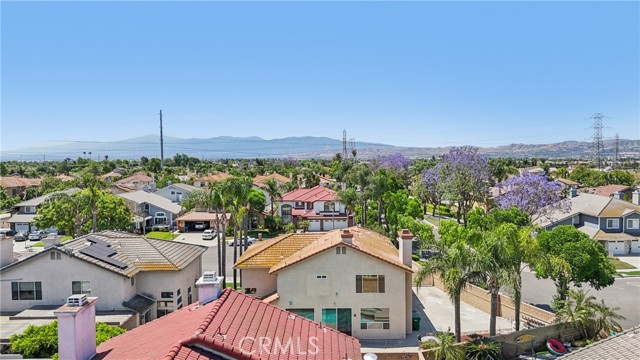 6586 Manzanita Court, Chino CA: https://media.crmls.org/medias/eafb94ad-0c1e-4d00-ba9d-8d53dfc7abc6.jpg