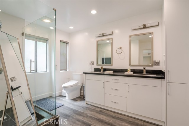 Detail Gallery Image 20 of 31 For 236 N Louise St #104,  Glendale,  CA 91206 - 2 Beds | 2 Baths