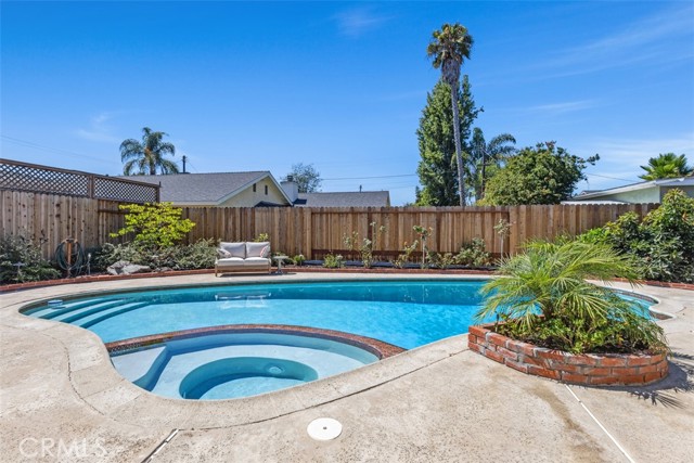 Detail Gallery Image 25 of 30 For 1809 Tustin Ave, Costa Mesa,  CA 92627 - 3 Beds | 2 Baths