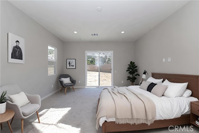 Detail Gallery Image 18 of 40 For 6520 Canyon Oaks Dr, Simi Valley,  CA 93063 - 4 Beds | 3/1 Baths