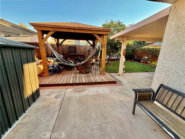 14213 Ranchero Drive, Fontana CA: https://media.crmls.org/medias/eafd3b20-7422-4006-9ed3-1fe3e441b6ae.jpg
