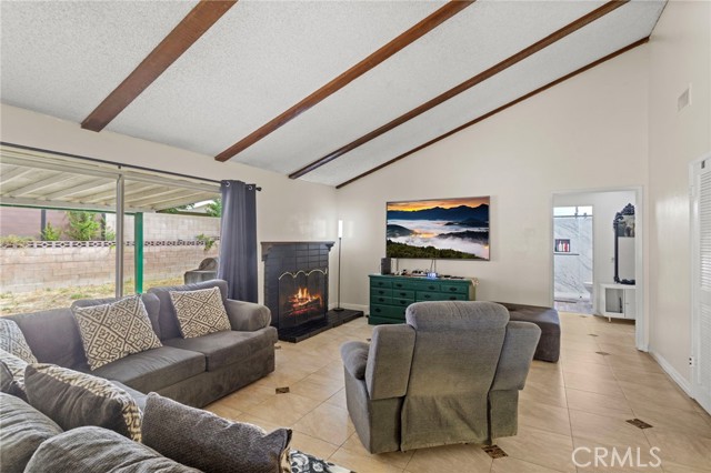 Detail Gallery Image 8 of 35 For 4426 Gettysburg St, Chino,  CA 91710 - 4 Beds | 2 Baths