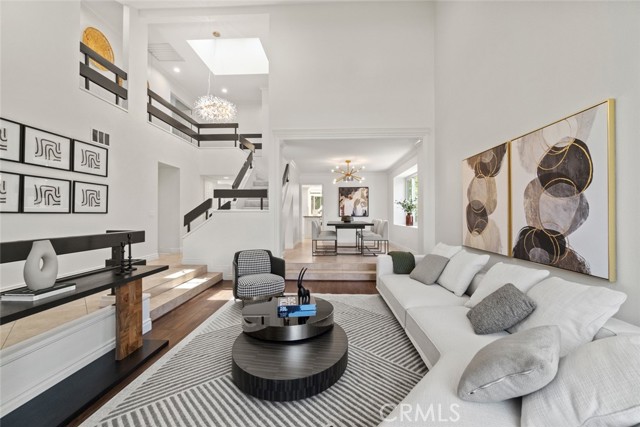Detail Gallery Image 3 of 36 For 16 Harrisburg, Irvine,  CA 92620 - 5 Beds | 3 Baths