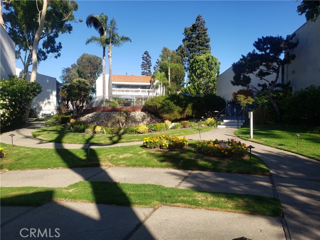 900 Camino Real, Redondo Beach, California 90277, 2 Bedrooms Bedrooms, ,2 BathroomsBathrooms,Residential,Sold,Camino Real,IN21194748