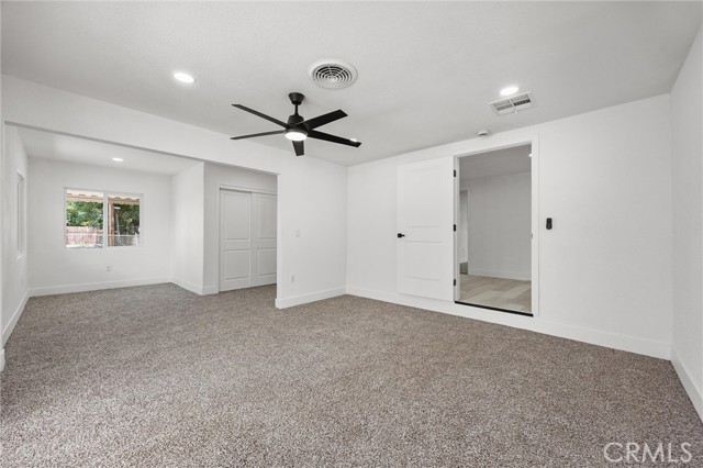 Detail Gallery Image 19 of 40 For 8880 Greenfield Park Dr, Bakersfield,  CA 93307 - 3 Beds | 3/1 Baths