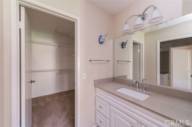 Detail Gallery Image 18 of 24 For 96 Stanford Ct, Irvine,  CA 92612 - 2 Beds | 1/1 Baths