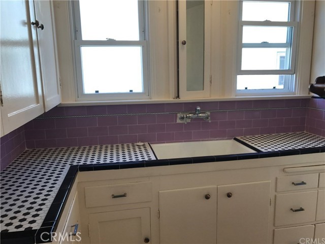 415 Miramar Drive, Redondo Beach, California 90277, 2 Bedrooms Bedrooms, ,1 BathroomBathrooms,Residential,Sold,Miramar,SB21182912