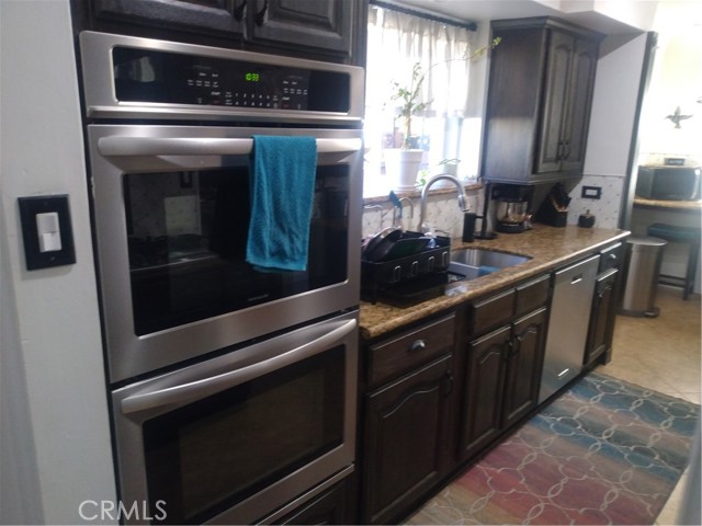 2035 W 71st, Los Angeles CA: https://media.crmls.org/medias/eafffc34-fe68-417e-b46b-79030e990ff7.jpg