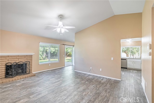 Detail Gallery Image 4 of 39 For 2415 Peppertree, Riverside,  CA 92506 - 3 Beds | 2 Baths