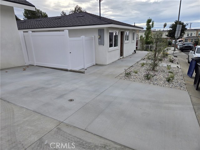 Front Image Thumbnail for CRIG25261362