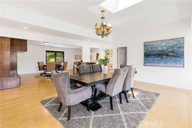 6 Woodland Lane, Arcadia CA: https://media.crmls.org/medias/eb0140f3-2aa9-401a-bb69-9c6eb678765a.jpg
