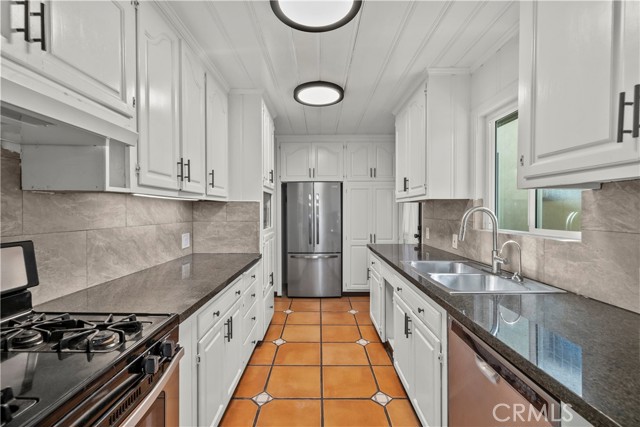 3707 Valleybrink Road photo 13