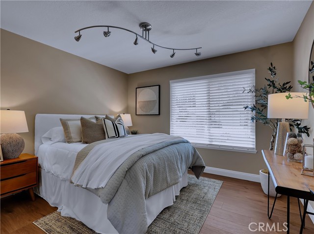 22182 Platino, Mission Viejo CA: https://media.crmls.org/medias/eb01bad3-7f8c-4cd8-9e71-ca657af513c5.jpg