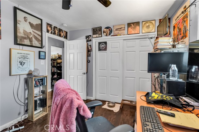 2660 Newell Street, County - Los Angeles CA: https://media.crmls.org/medias/eb01c879-a5f5-4d7b-88eb-35d9bff4686d.jpg